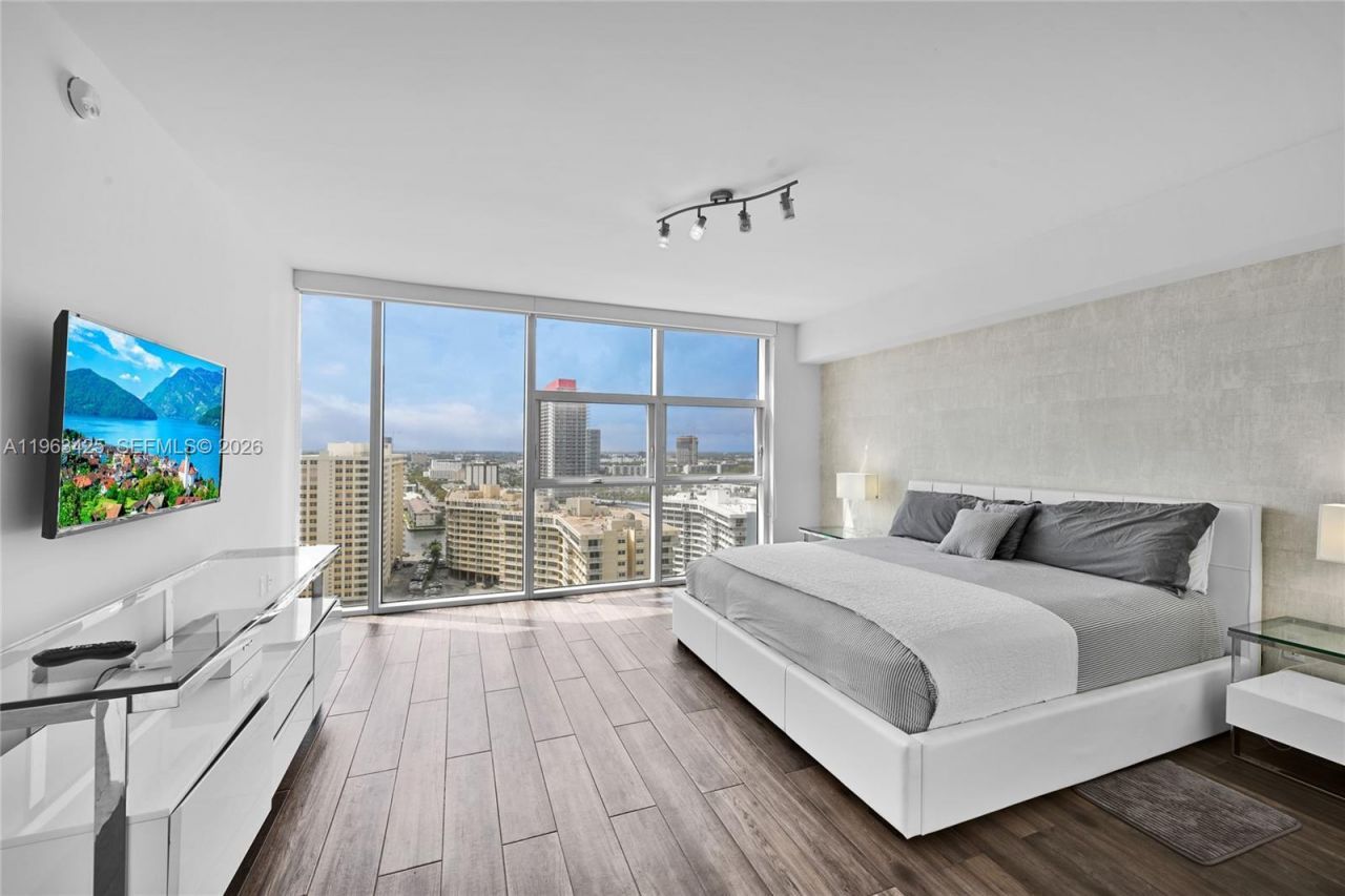 1830 S Ocean Dr, Unit 1907, Hallandale Beach, FL 33009 Photo