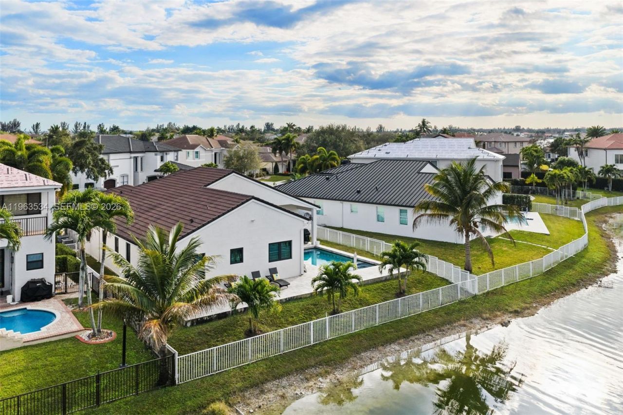 18563 SW 49th St, Miramar, FL 33029 Photo