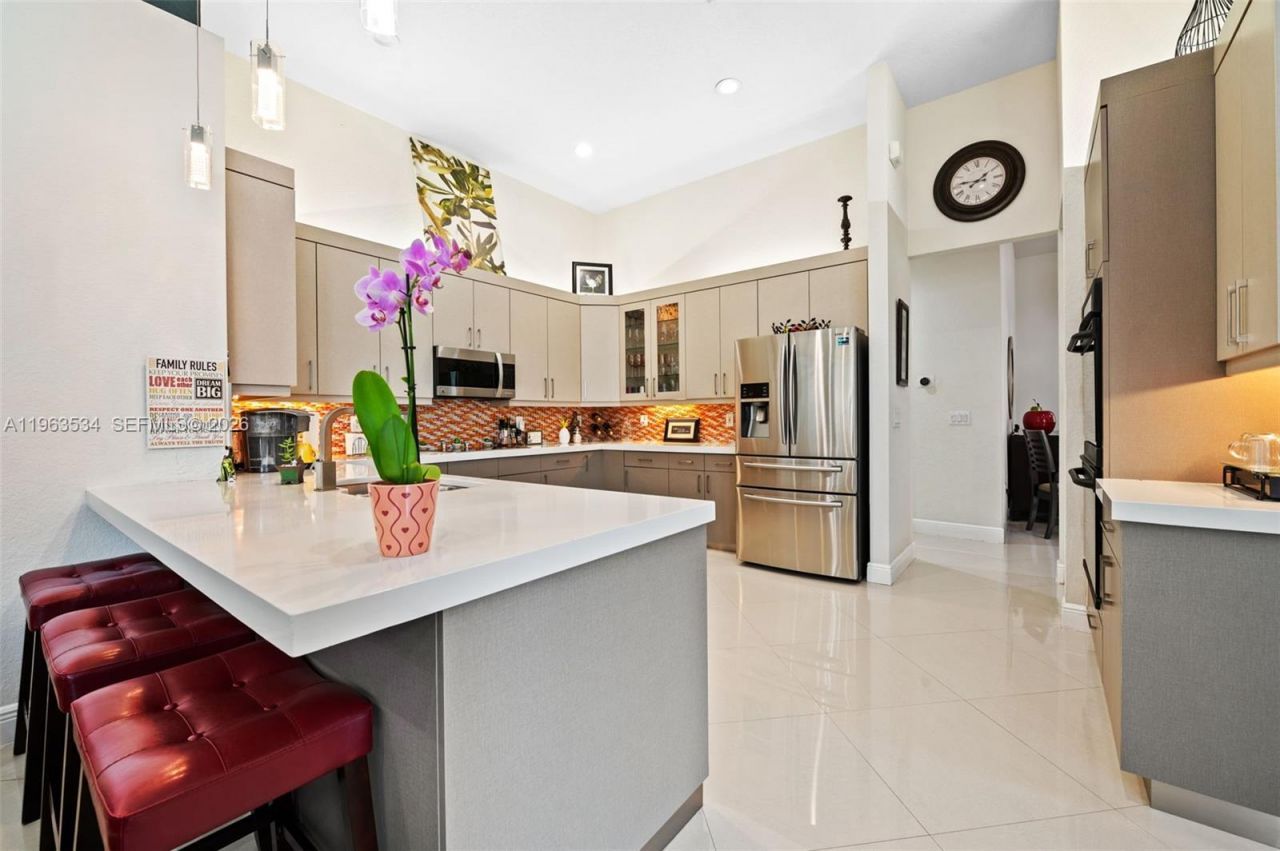 18563 SW 49th St, Miramar, FL 33029 Photo