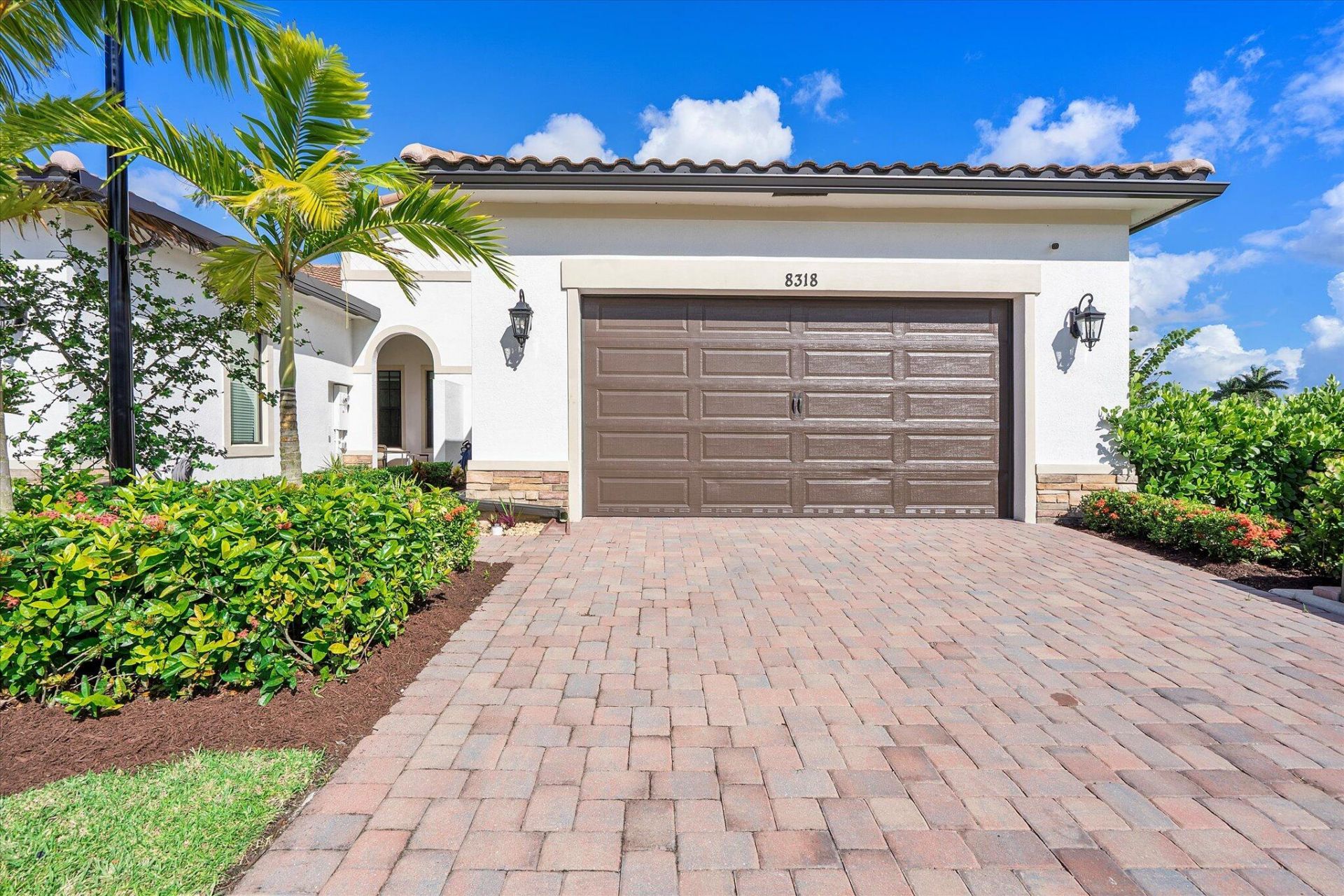 8318 W Blue Spring Drive, Parkland, FL 33067 Photo