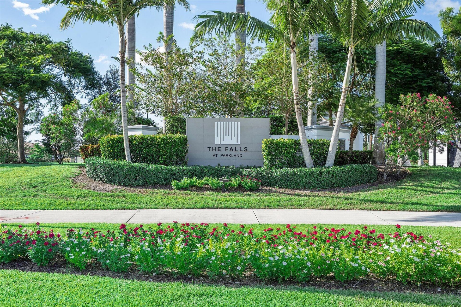 8318 W Blue Spring Drive, Parkland, FL 33067 Photo