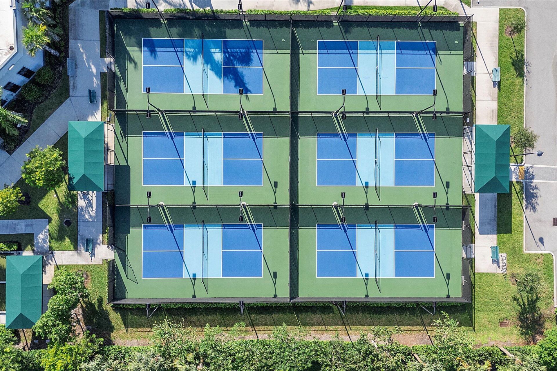 8318 W Blue Spring Drive, Parkland, FL 33067 Photo