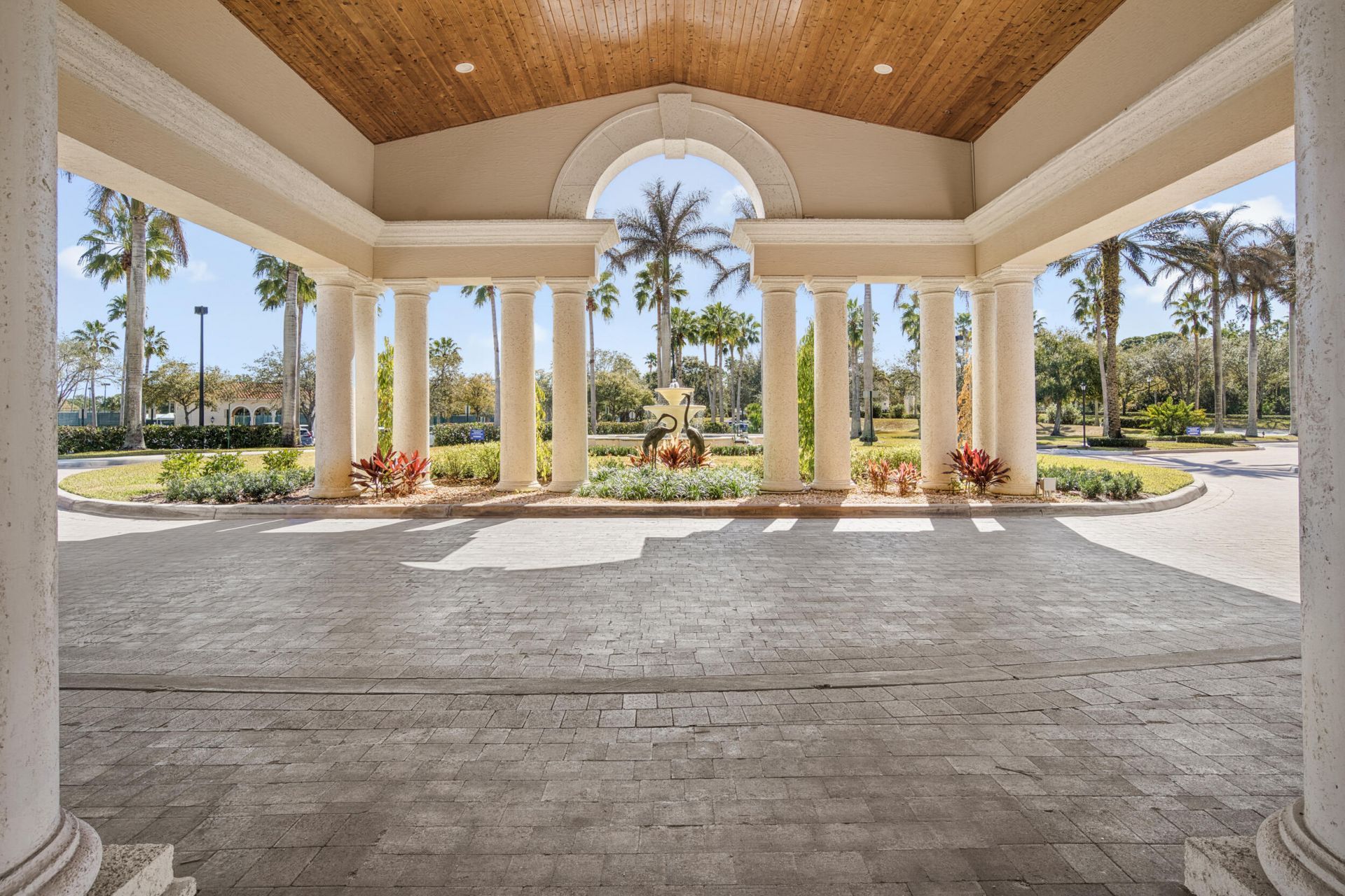 333 NW Springview Loop, Saint Lucie West, FL 34986 Photo