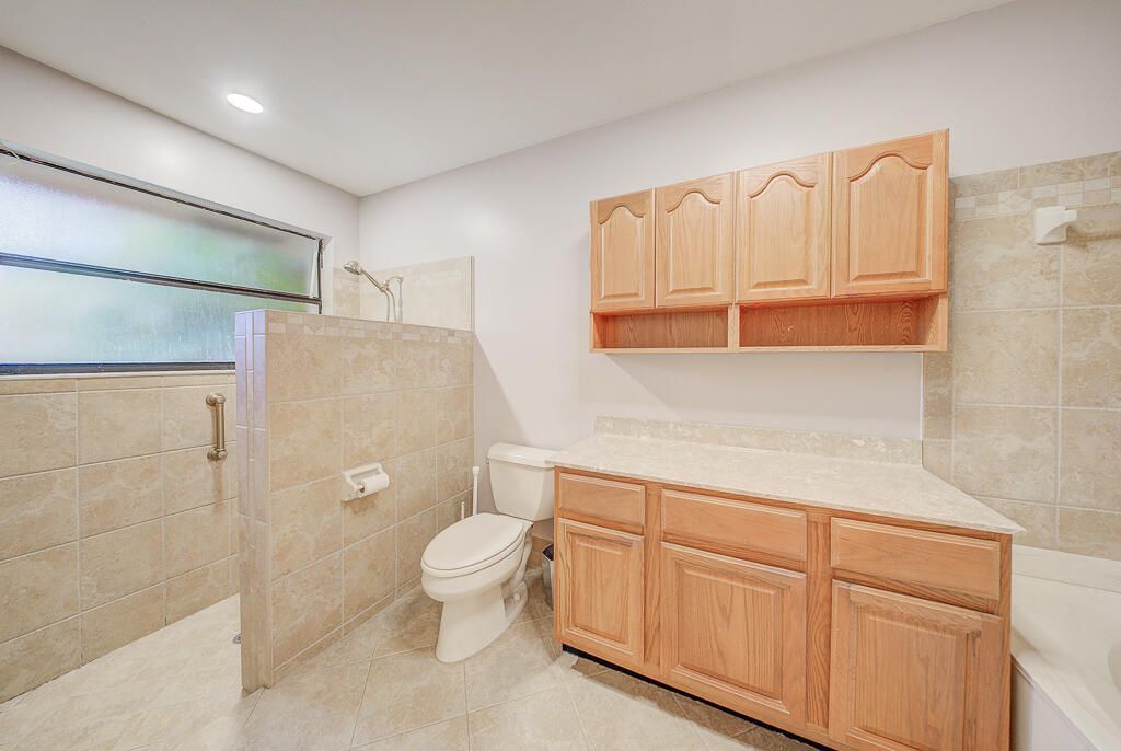 301 Knotty Wood Lane, Wellington, FL 33414 Photo