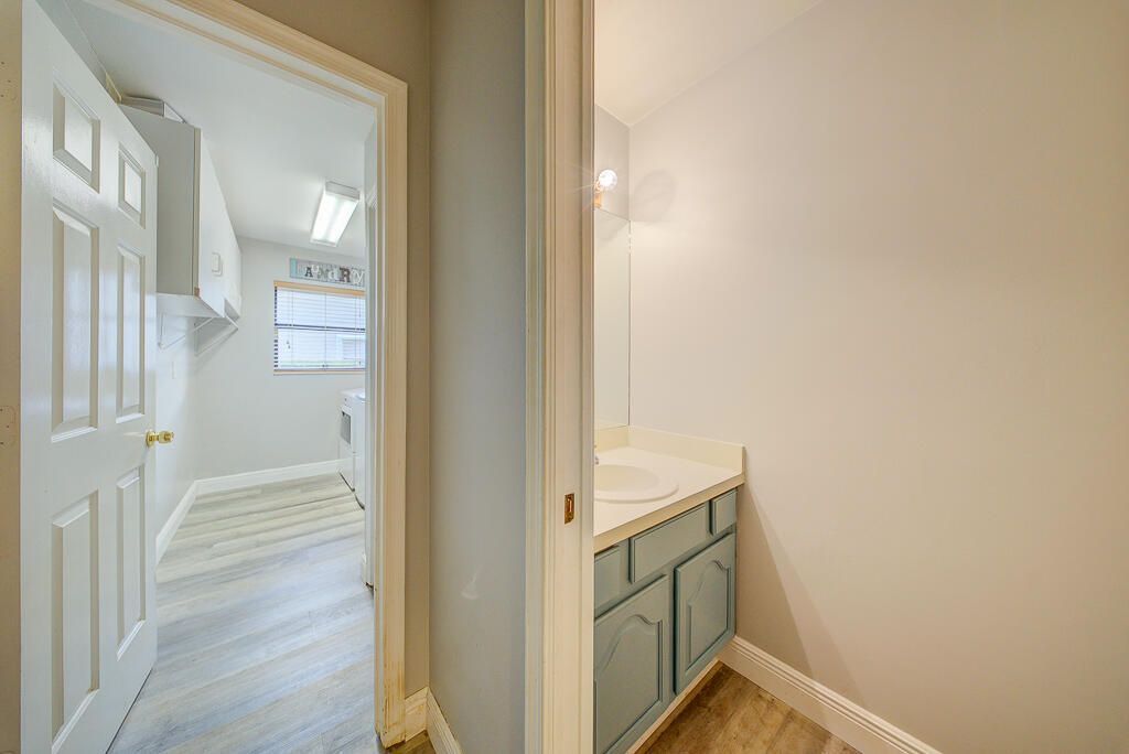 301 Knotty Wood Lane, Wellington, FL 33414 Photo