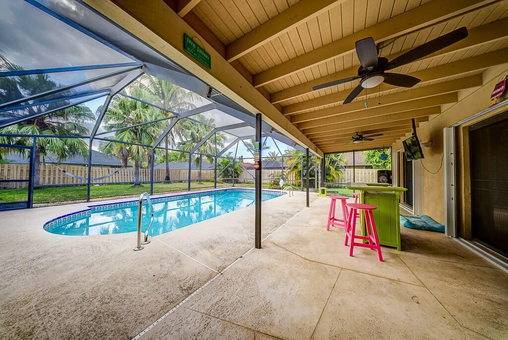 301 Knotty Wood Lane, Wellington, FL 33414 Photo