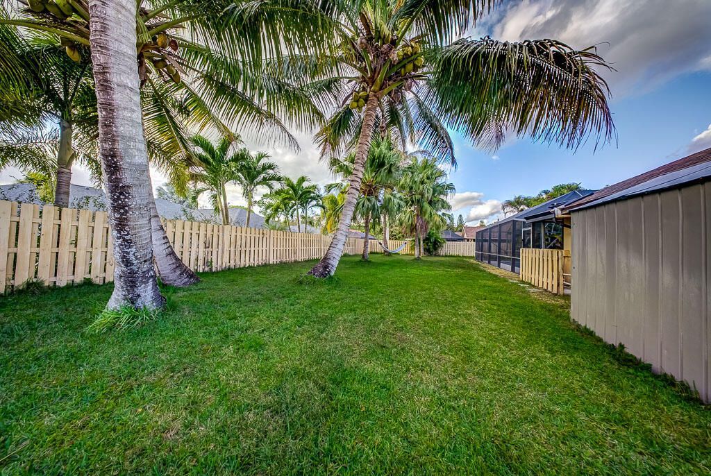 301 Knotty Wood Lane, Wellington, FL 33414 Photo