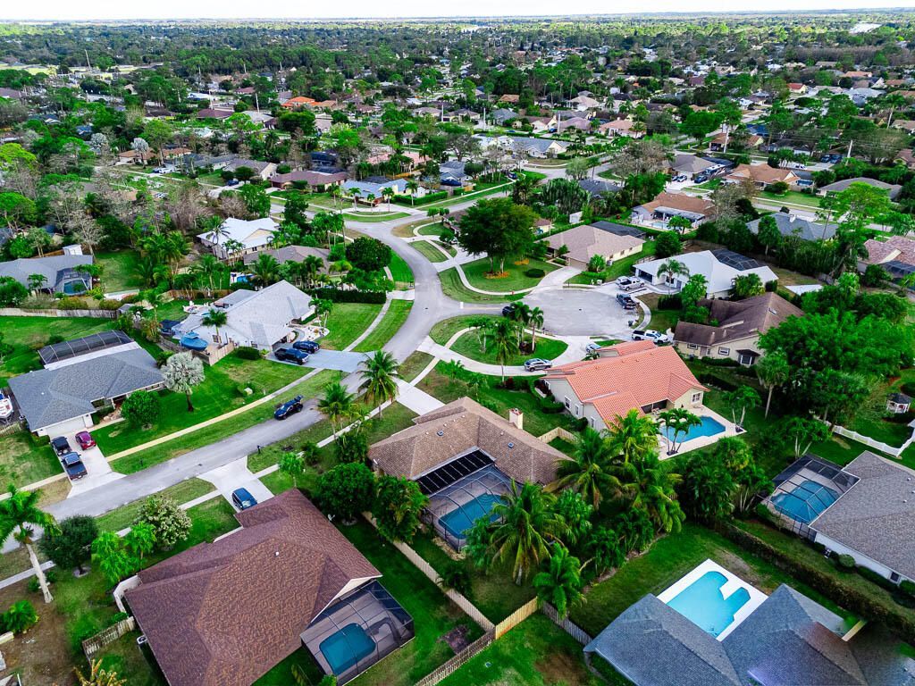 301 Knotty Wood Lane, Wellington, FL 33414 Photo