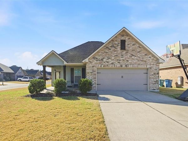369 Madison Crossing, Sulphur, LA 70665