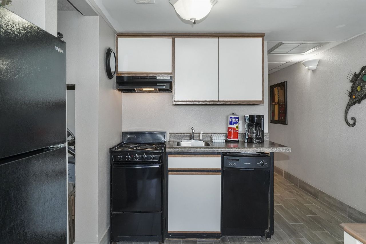 2310 N Ocean Blvd.  Photo 14