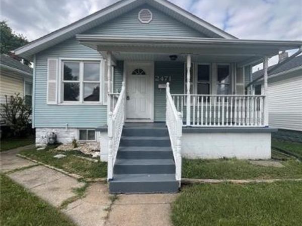 2471 Center Street, Granite City, IL 62040