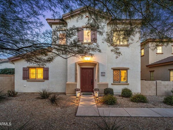 10370 W SANDS Drive, Unit 464, Peoria, AZ 85383