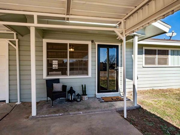 603 Potomac Drive, Stamford, TX 79553