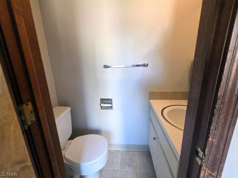 1639 Liberty Drive, Akron, OH 44313 Photo 10