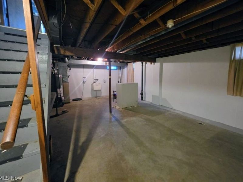 1639 Liberty Drive, Akron, OH 44313 Photo 13