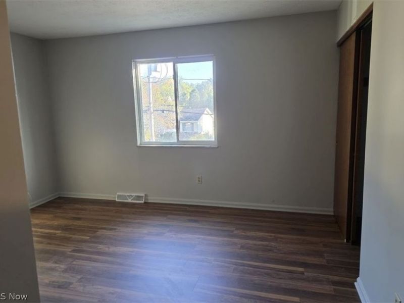 1639 Liberty Drive, Akron, OH 44313 Photo 4