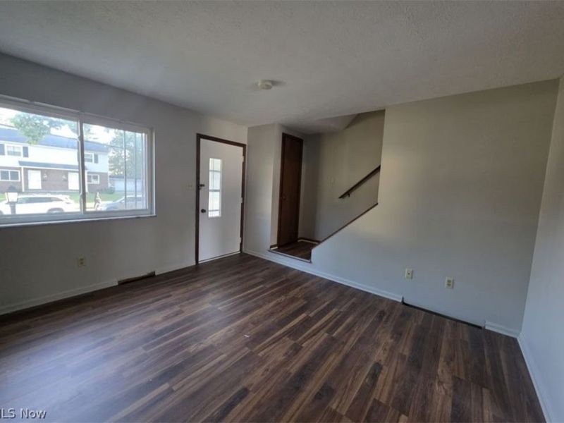 1639 Liberty Drive, Akron, OH 44313 Photo 5