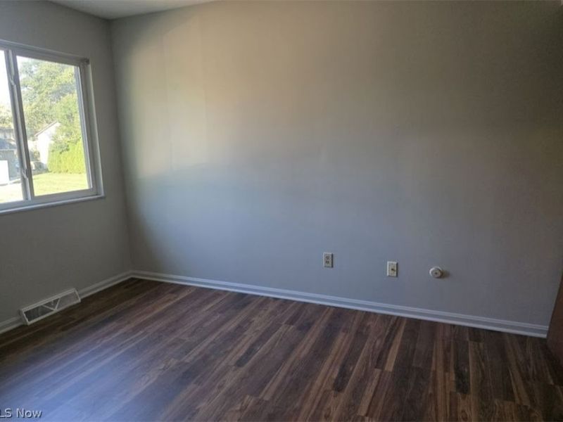 1639 Liberty Drive, Akron, OH 44313 Photo 7