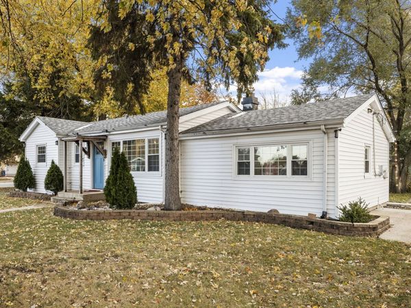 8602 S Oak Park Avenue, Burbank, IL 60459