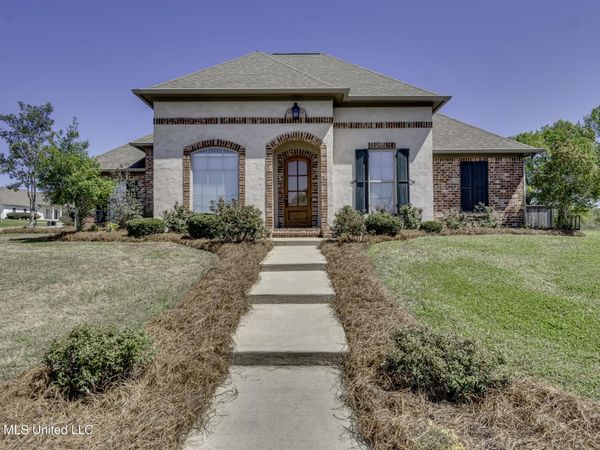 158 Hampton Hills Boulevard, Canton, MS 39046