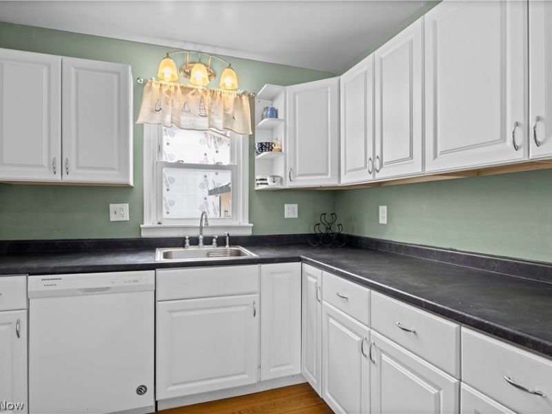 201 Dayton Avenue, Huron, OH 44839 Photo 9