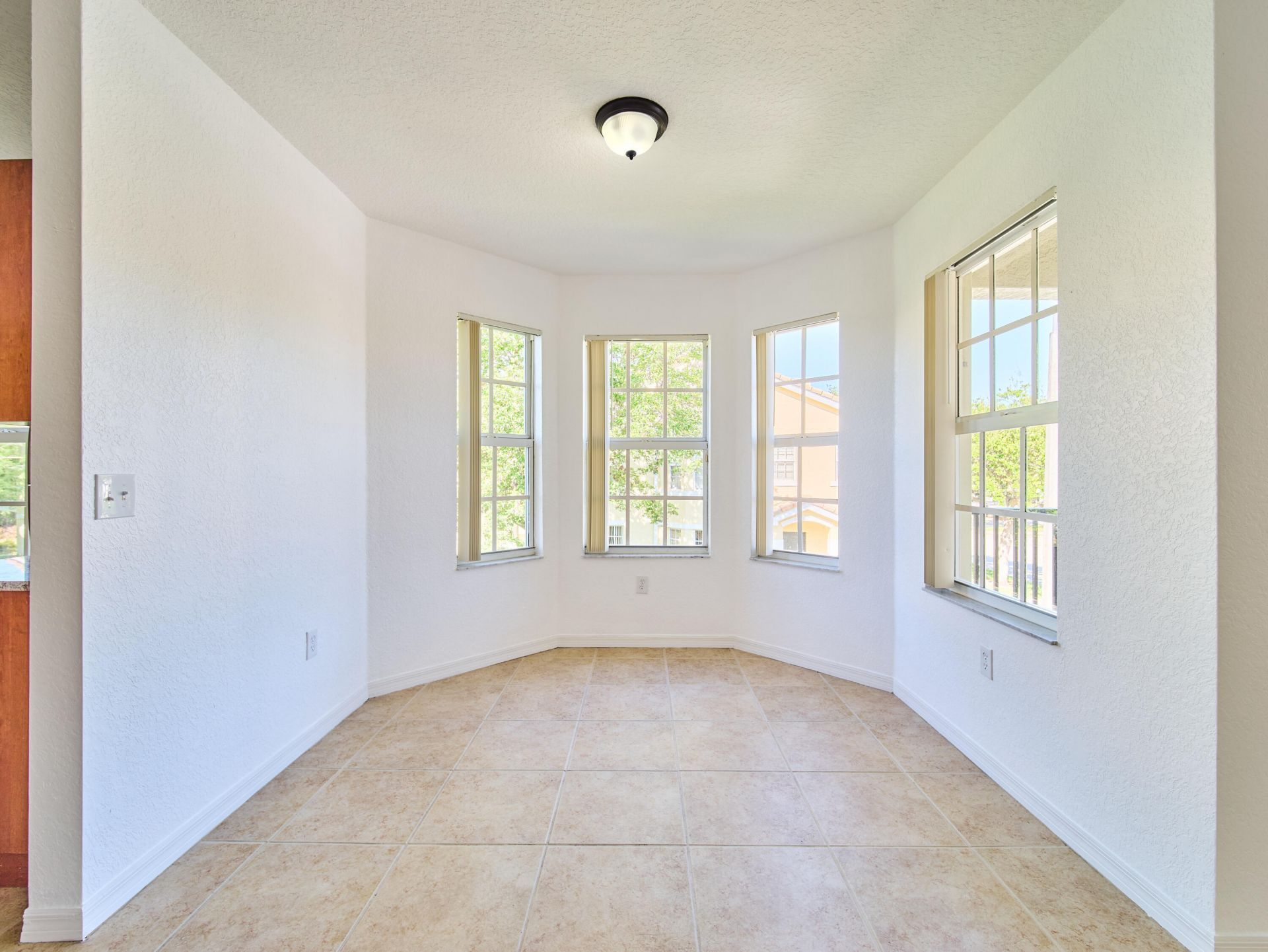 140 SW Peacock Boulevard, Unit 21-202, Port Saint Lucie, FL 34986 Photo