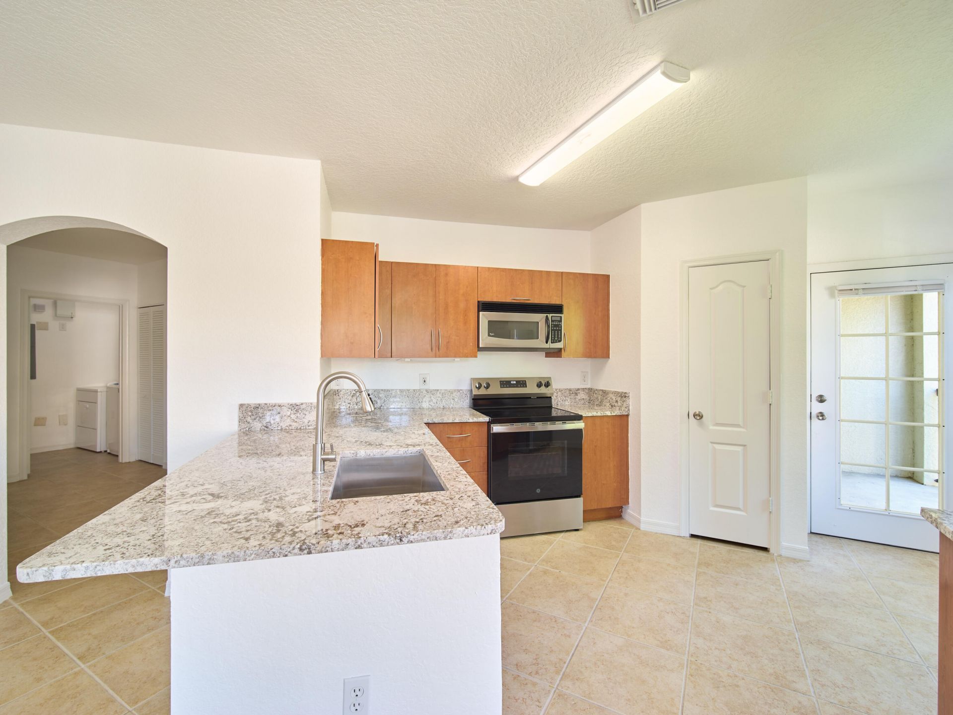 140 SW Peacock Boulevard, Unit 21-202, Port Saint Lucie, FL 34986 Photo
