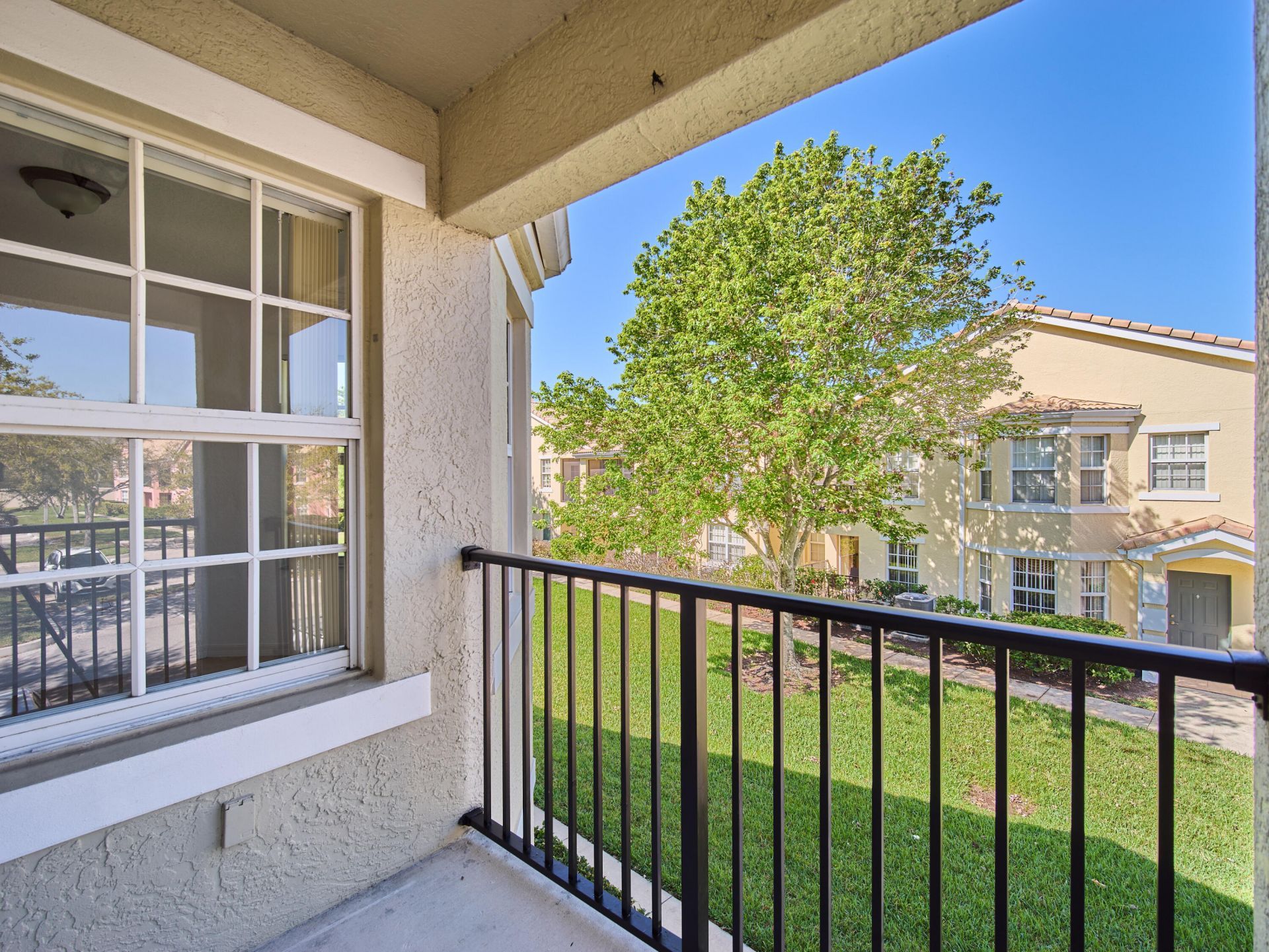 140 SW Peacock Boulevard, Unit 21-202, Port Saint Lucie, FL 34986 Photo