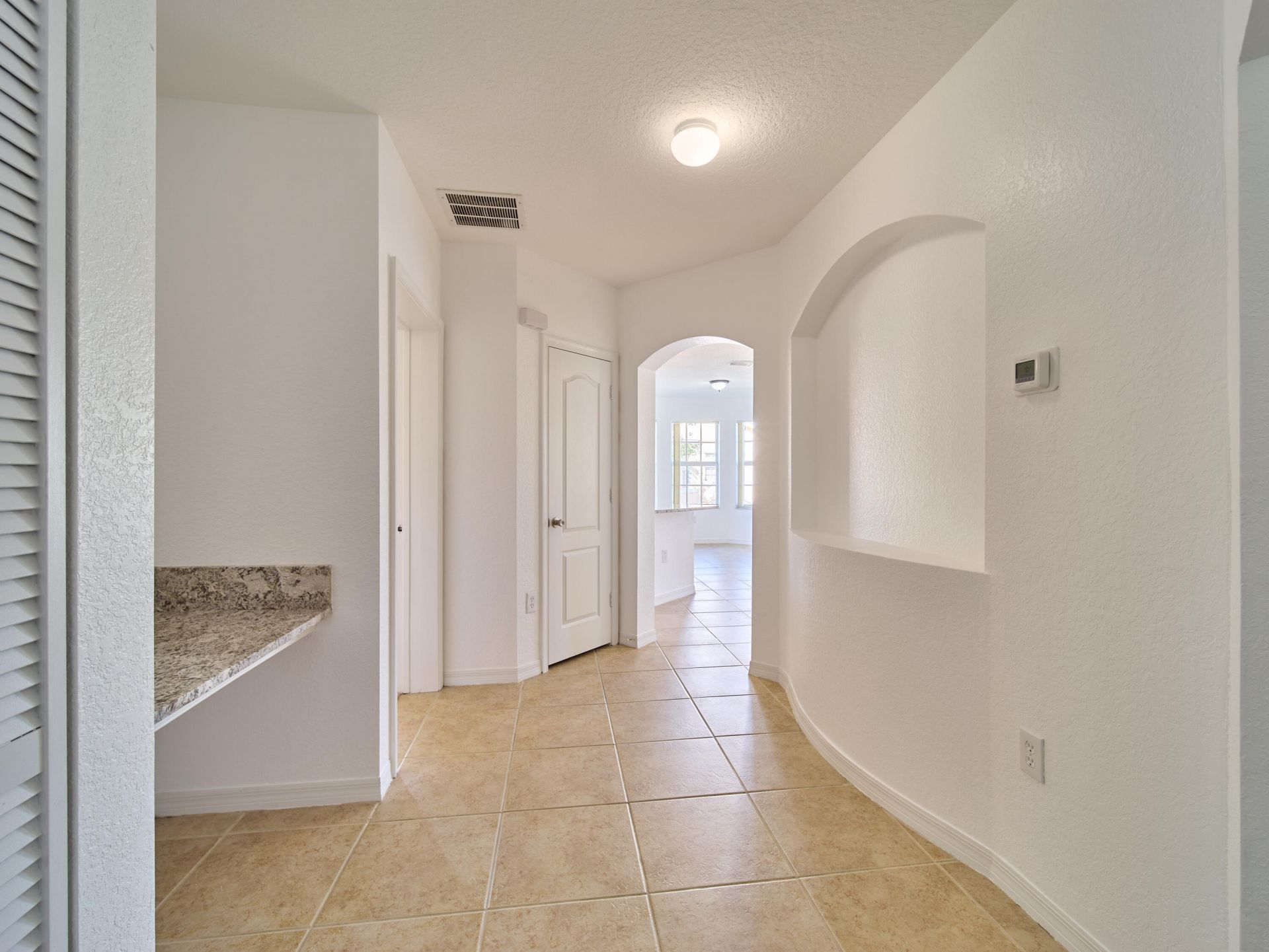 140 SW Peacock Boulevard, Unit 21-202, Port Saint Lucie, FL 34986 Photo