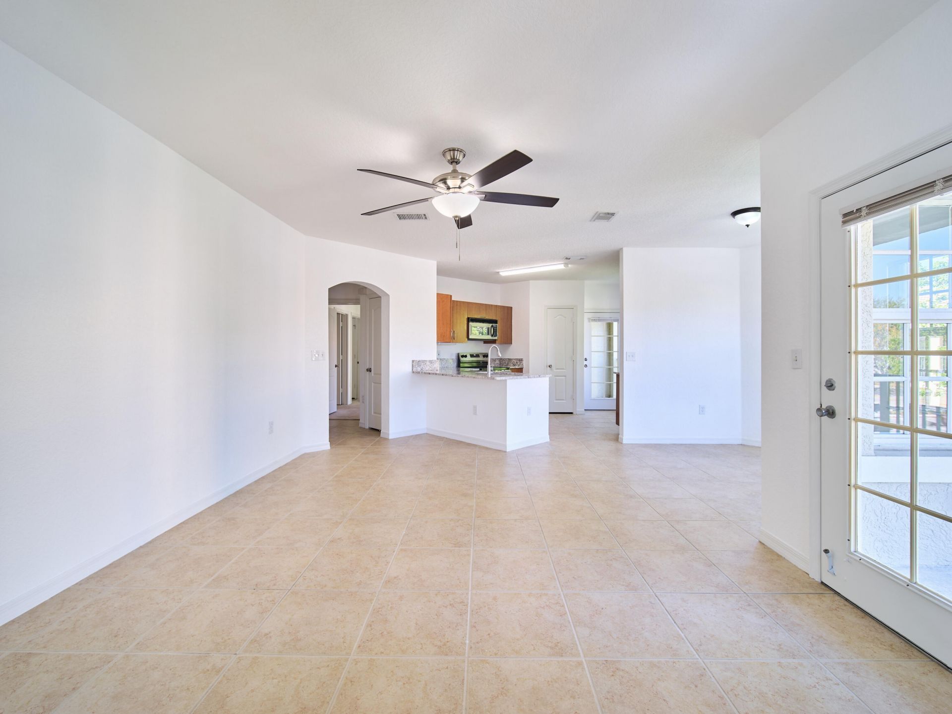 140 SW Peacock Boulevard, Unit 21-202, Port Saint Lucie, FL 34986 Photo