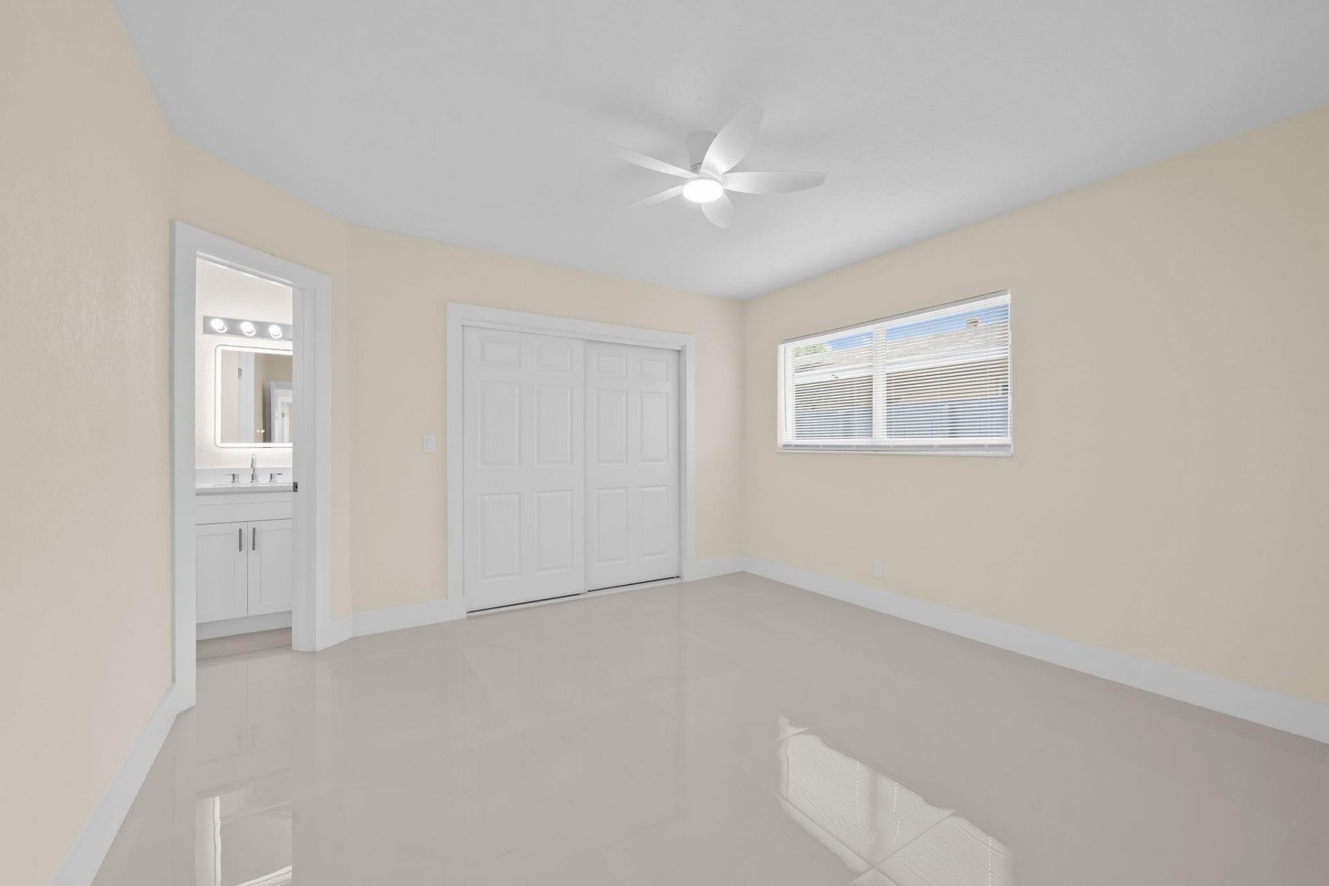 832 NE 12th Avenue, Pompano Beach, FL 33060 Photo