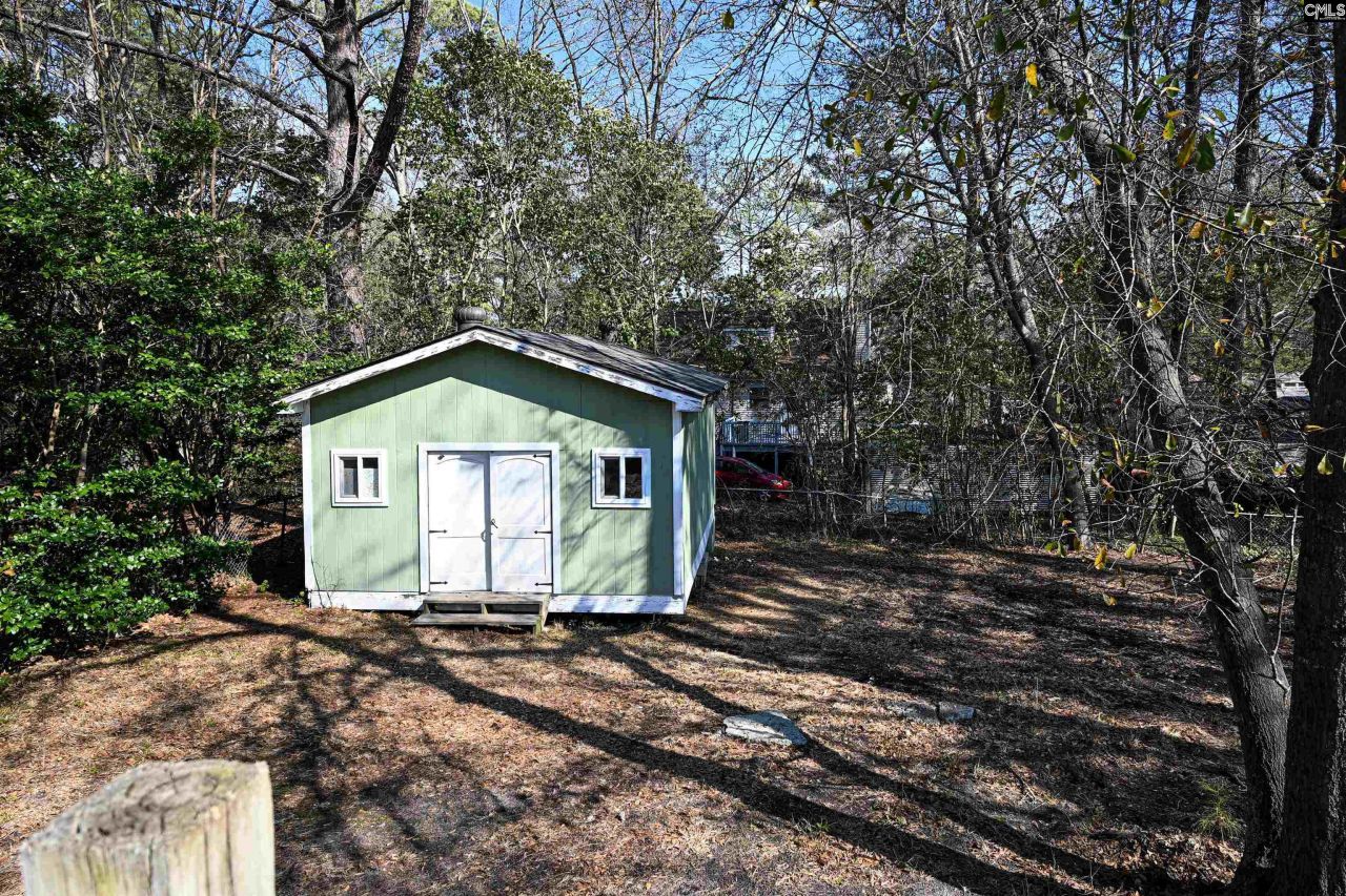 1118 Flora Drive  Photo 14