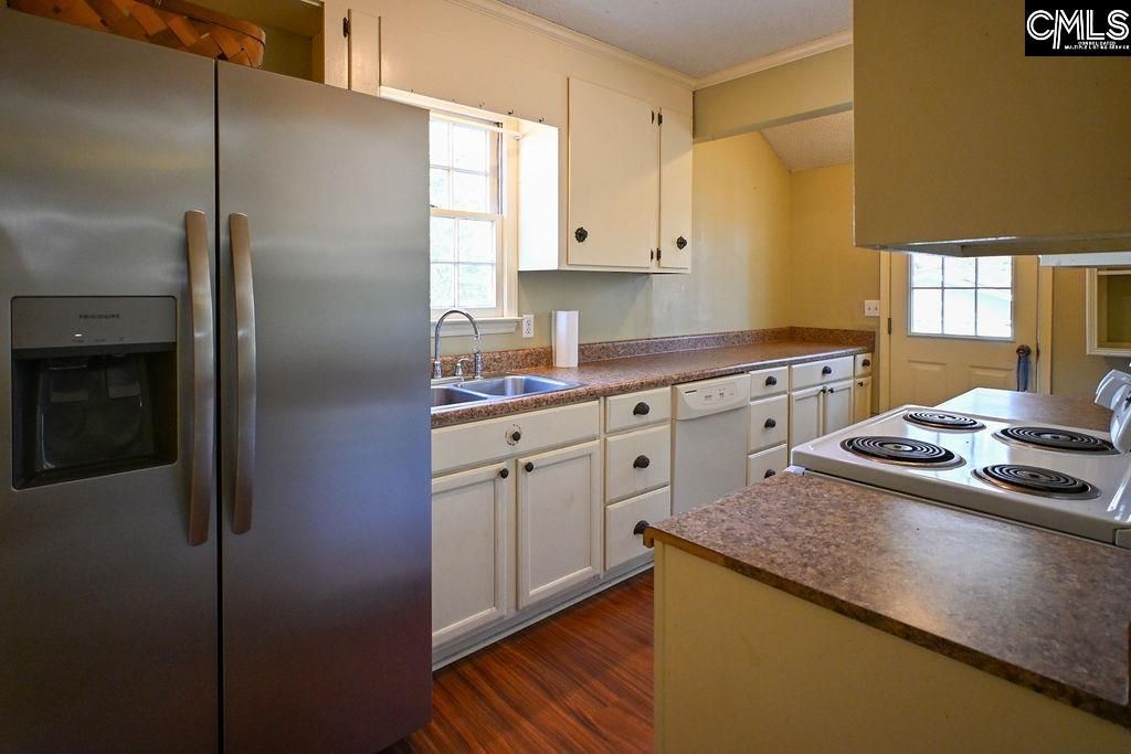 1118 Flora Drive  Photo 7