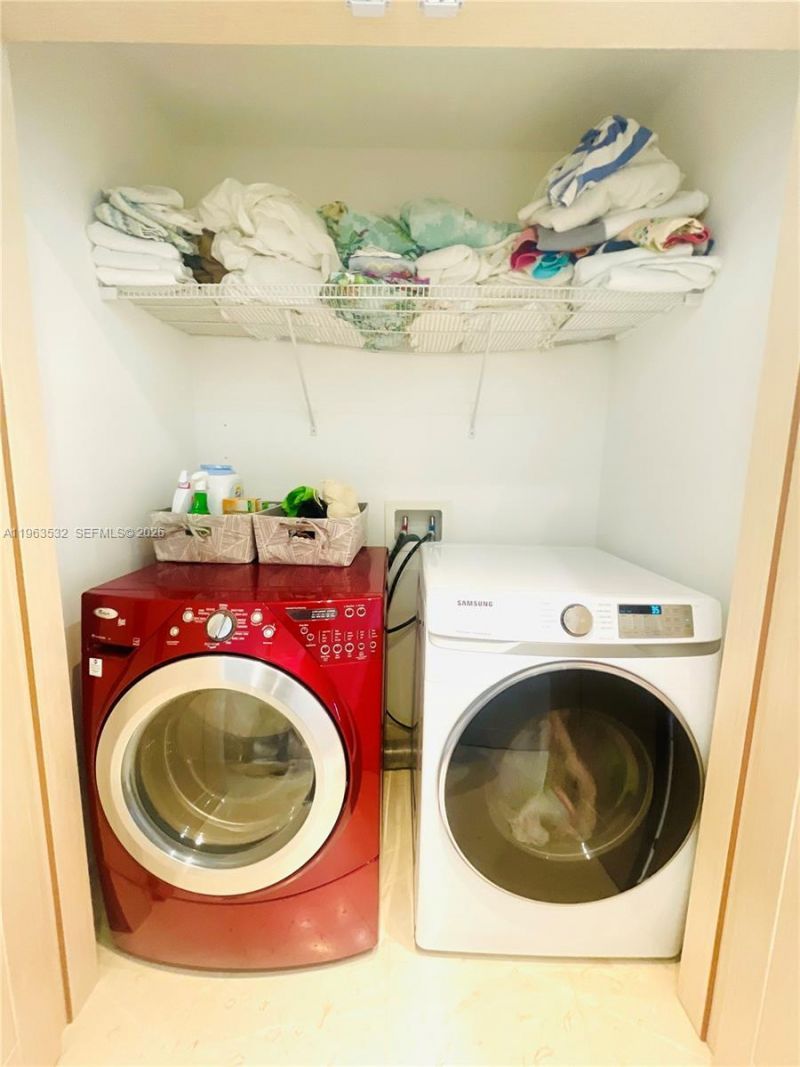 1945 S Ocean Dr, Unit 1812, Hallandale Beach, FL 33009 Photo