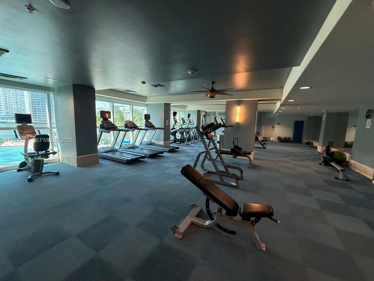 1945 S Ocean Dr, Unit 1812, Hallandale Beach, FL 33009 Photo