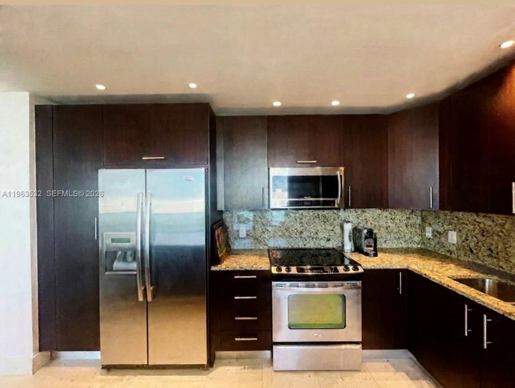 1945 S Ocean Dr, Unit 1812, Hallandale Beach, FL 33009 Photo