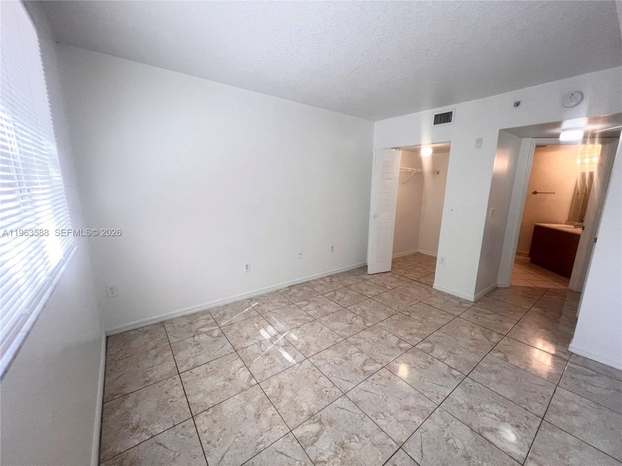 17602 NW 25th Ave , Unit 305, Miami Gardens, FL 33056 Photo