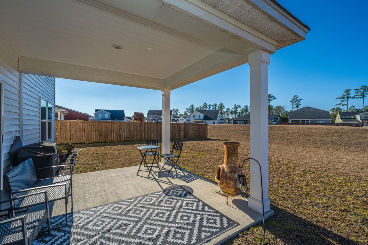 436 Navona Drive Photo 18