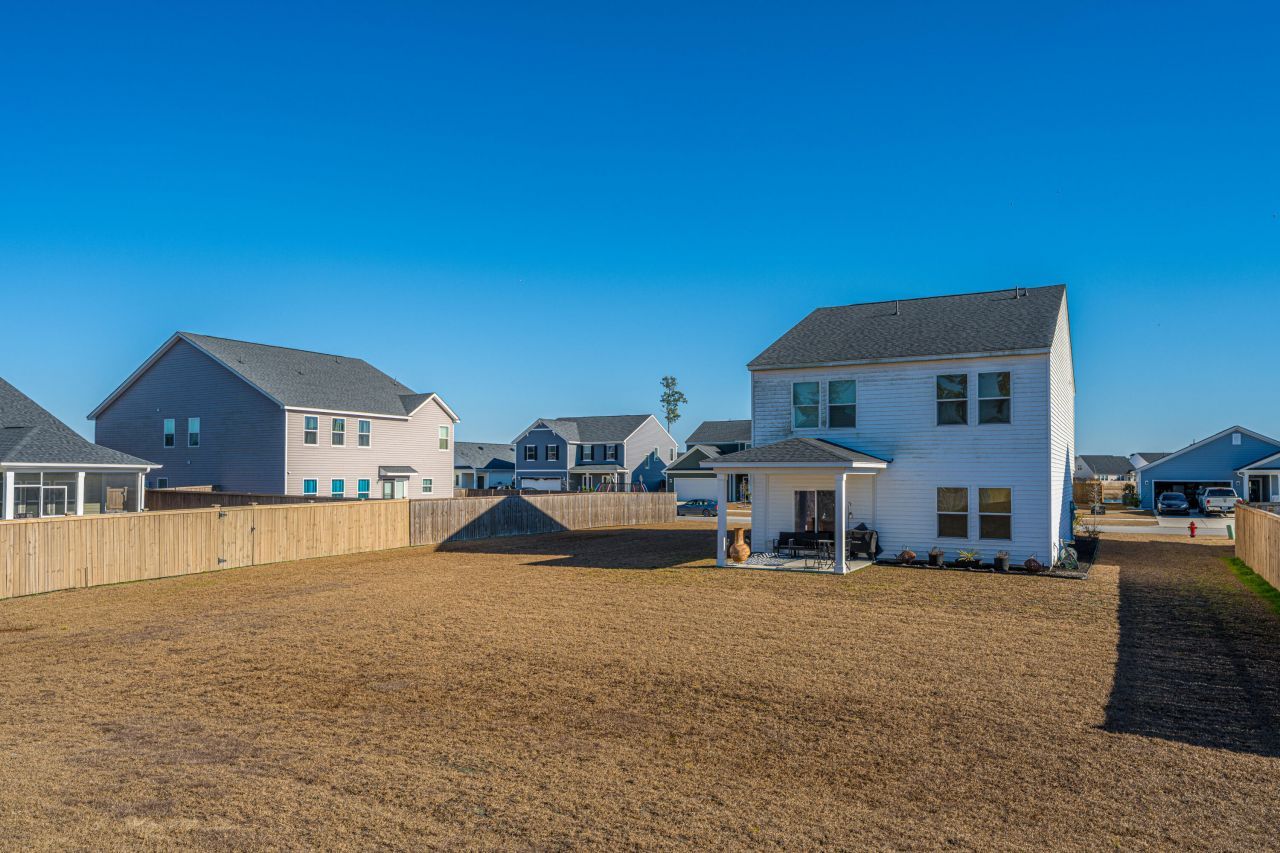 436 Navona Drive Photo 21