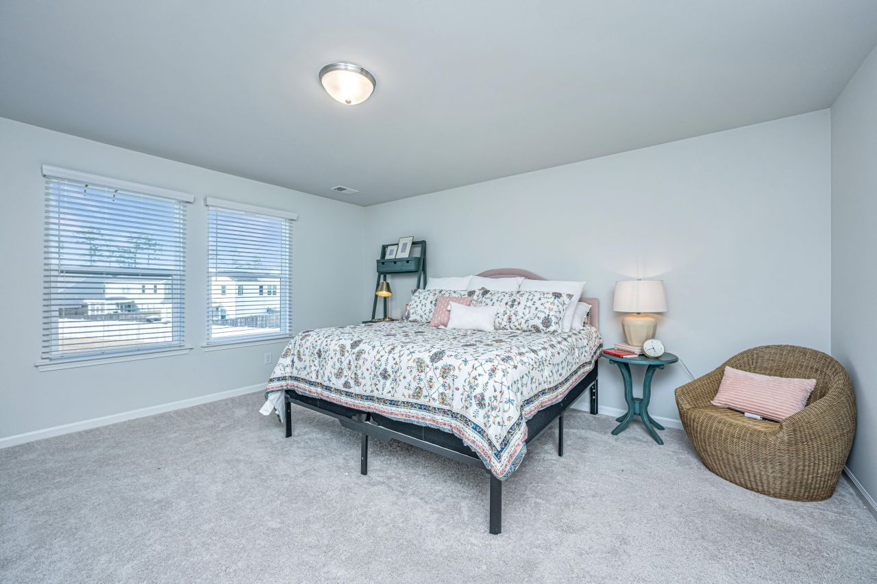 436 Navona Drive Photo 27