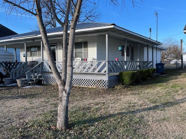 104 Taylor Street, Essex, MO 63846