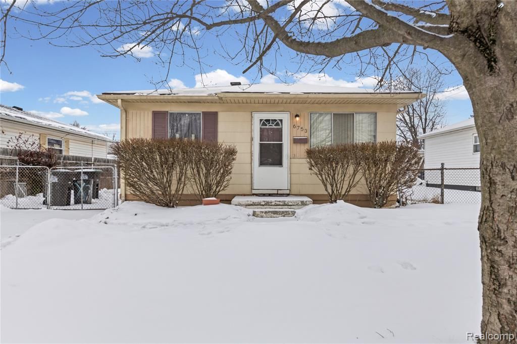 6753 Madison Street, Taylor, MI 48180 Main Photo