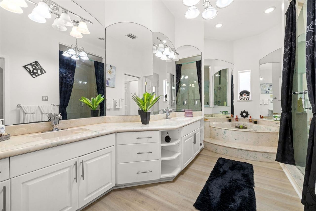 2747 Kissimmee Bay Circle, Kissimmee, FL 34744 Photo