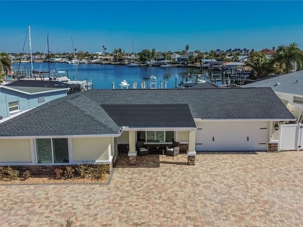6404 LAKE SUNRISE DRIVE, APOLLO BEACH, FL 33572