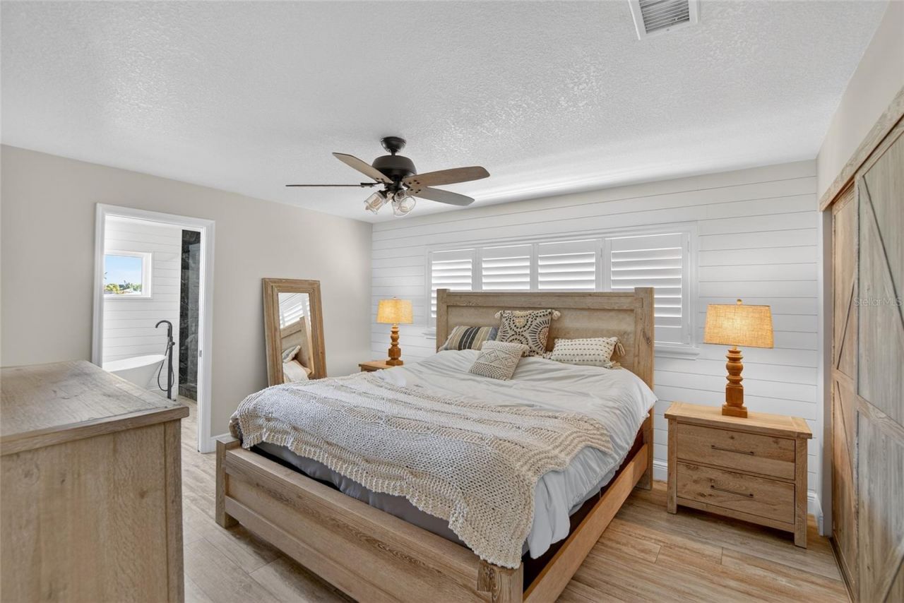 6404 Lake Sunrise Drive, Apollo Beach, FL 33572 Photo