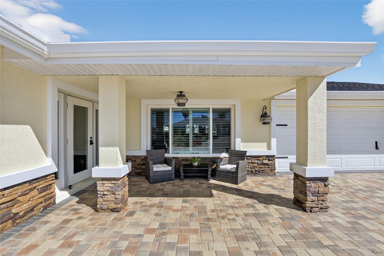 6404 Lake Sunrise Drive, Apollo Beach, FL 33572 Photo