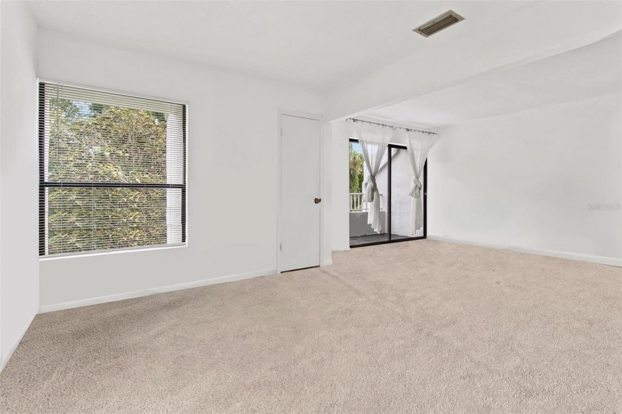 2075 Lakewood Club Drive S, Unit 6A, Saint Petersburg, FL 33712 Photo