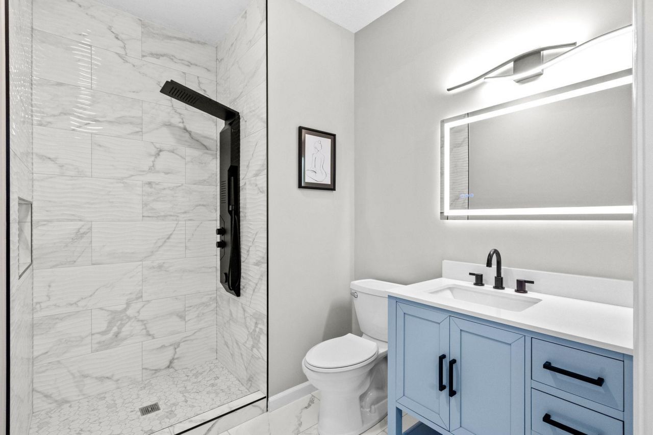 1990 Cross Gate Blvd. Photo 18