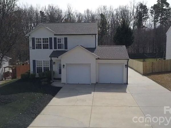 3819 Raintree Drive, Greensboro, NC 27407