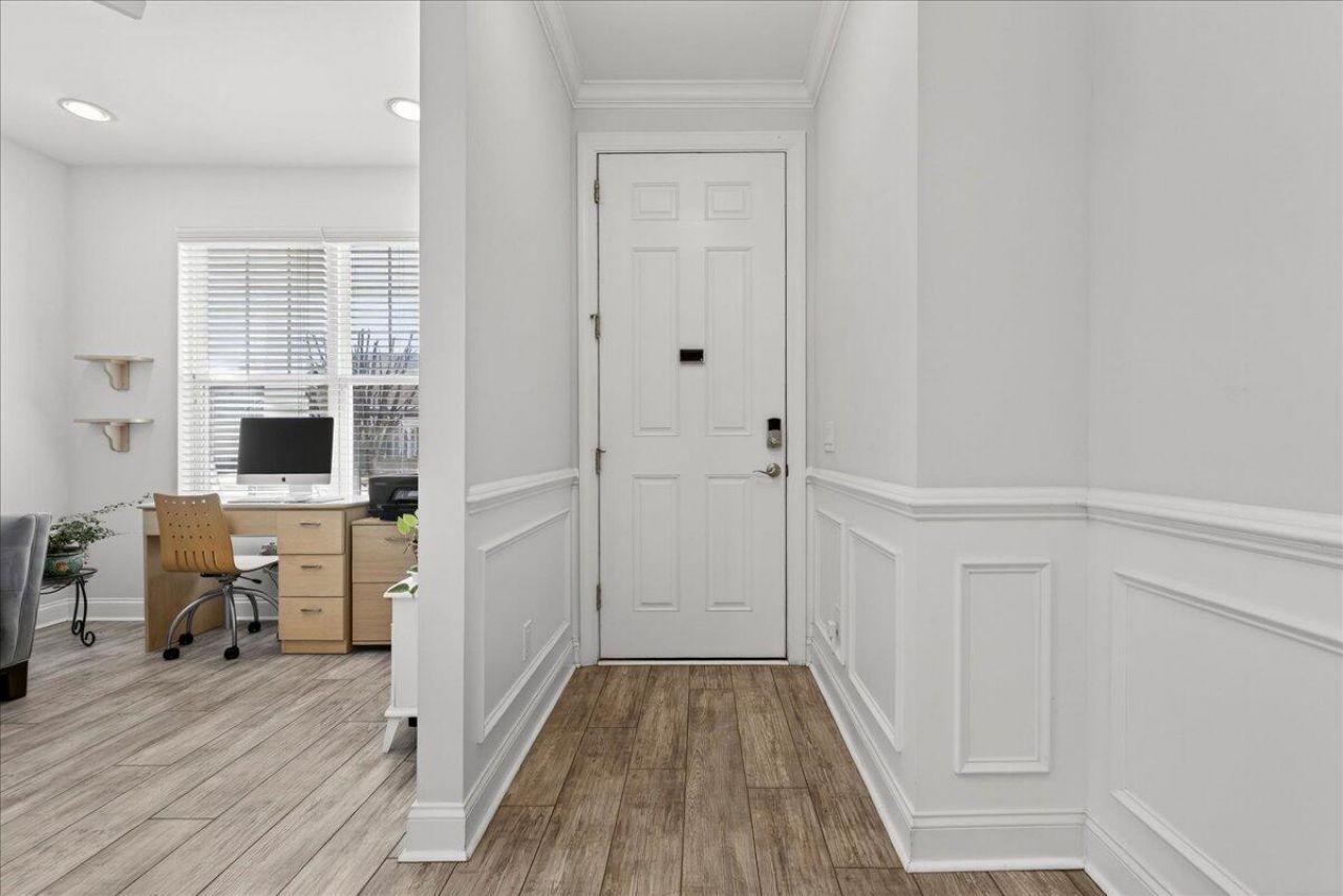 622 Beach Way Photo 12